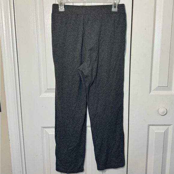 Appleseed’s Petite Small Grey Pull-on Pants with pockets - Picture 2 of 3